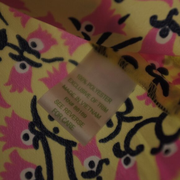 COPY - Lilly Pulitzer Ruffle Blouse Tank Flamingos size XS - Picture 6 of 7